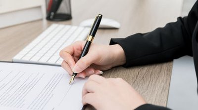泸州哪里做笔迹真伪鉴定比较专业？