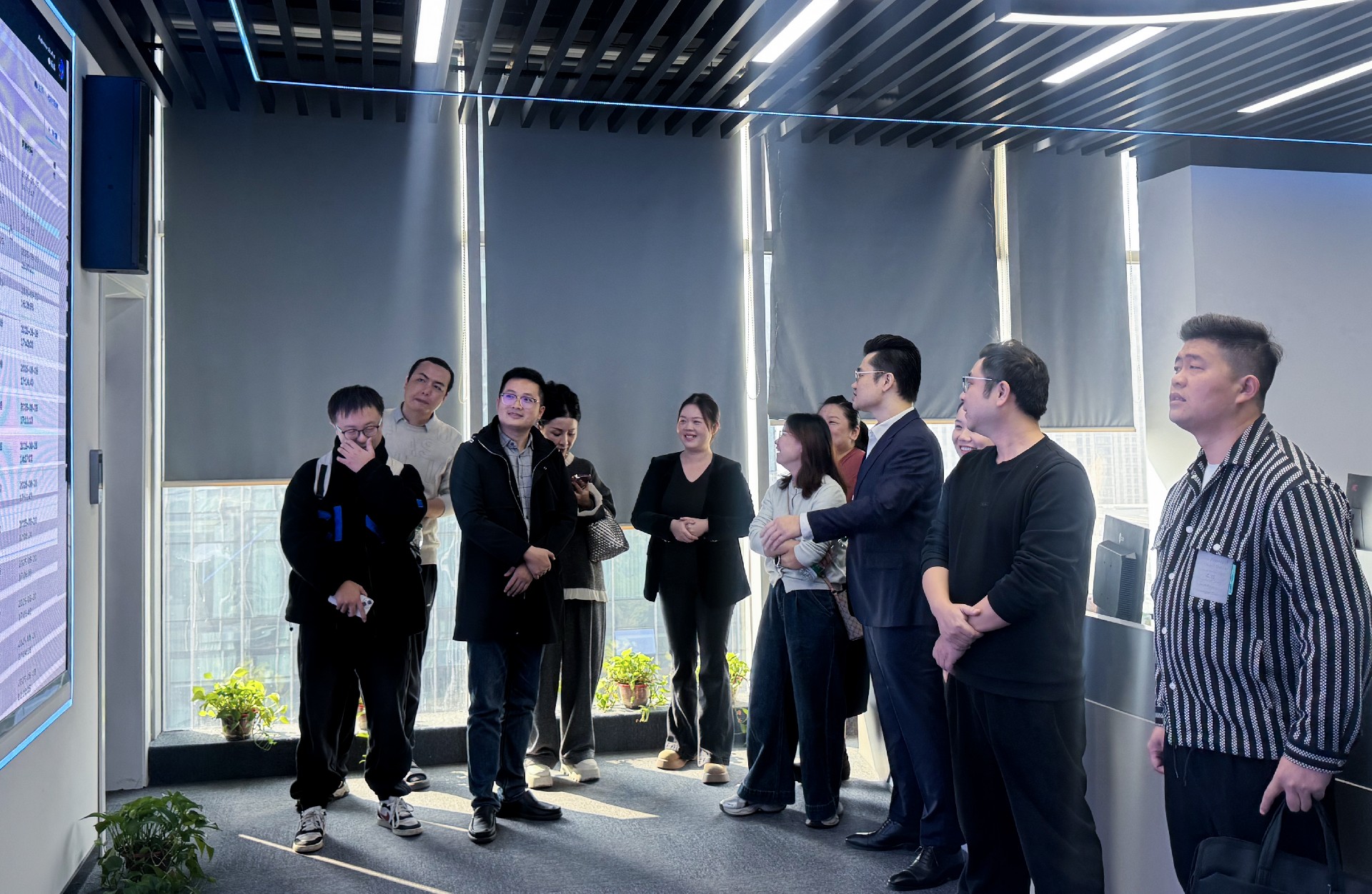 eabf64fd79dfc7f709130b49673e57f2 拷贝.jpg