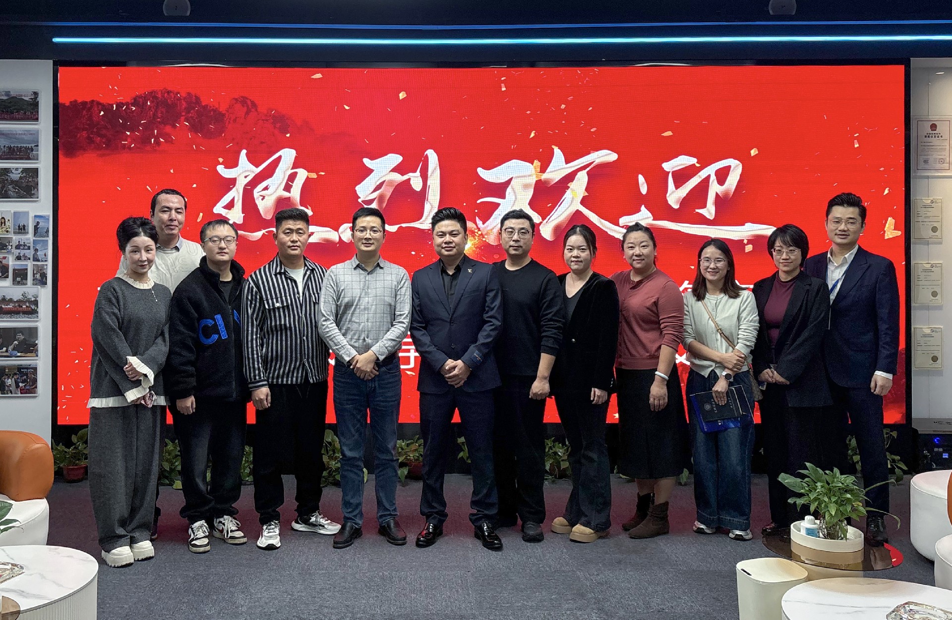 9829347cad228302ed40c3316dc25e43 拷贝.jpg